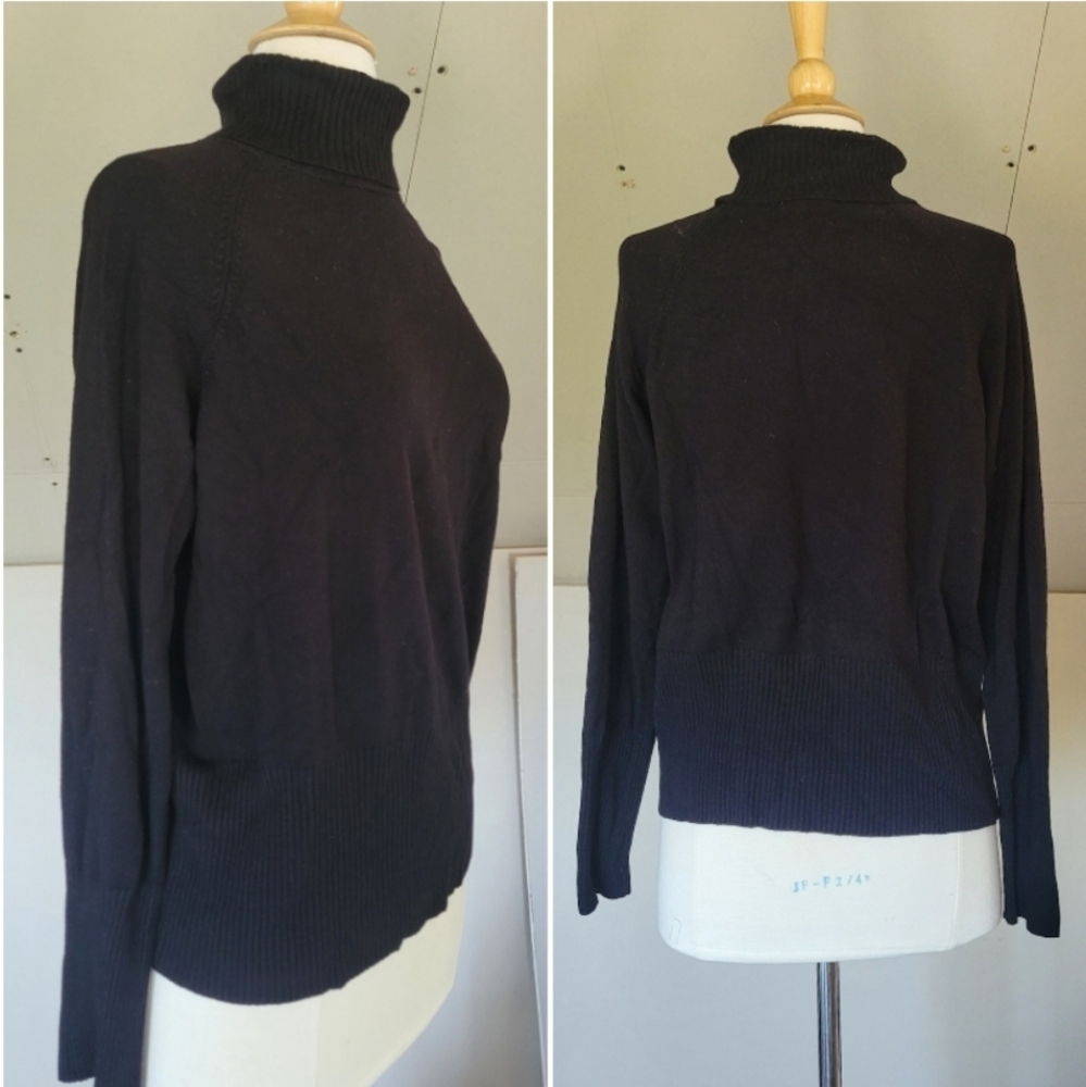 Apostrophe Black Turtleneck Sweater Size L (14-16) Fall Fashion Sweater Weather